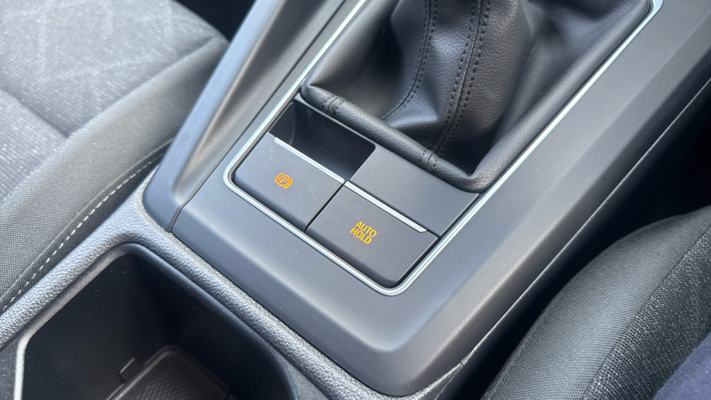 Volkswagen Golf 1.5 TSI Life 5dr Petrol Hatchback